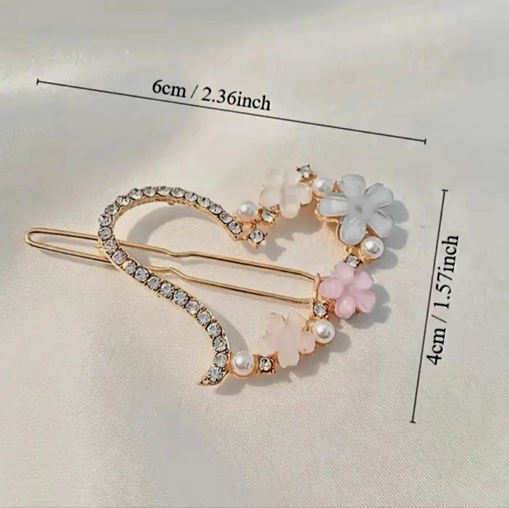 Flower Hair Clip Set - Four Pcs. - Picture 3 of 4